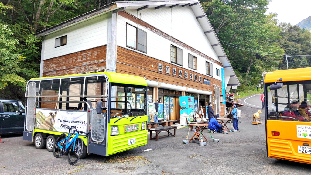 最後の補給地点の谷川岳山岳資料館