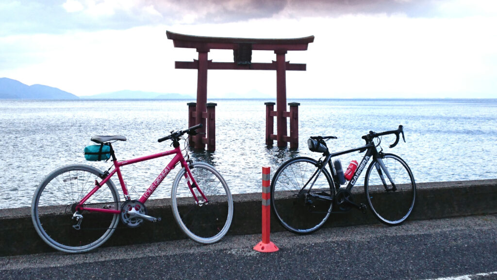 はじめてのロードバイクと妻のクロスバイク